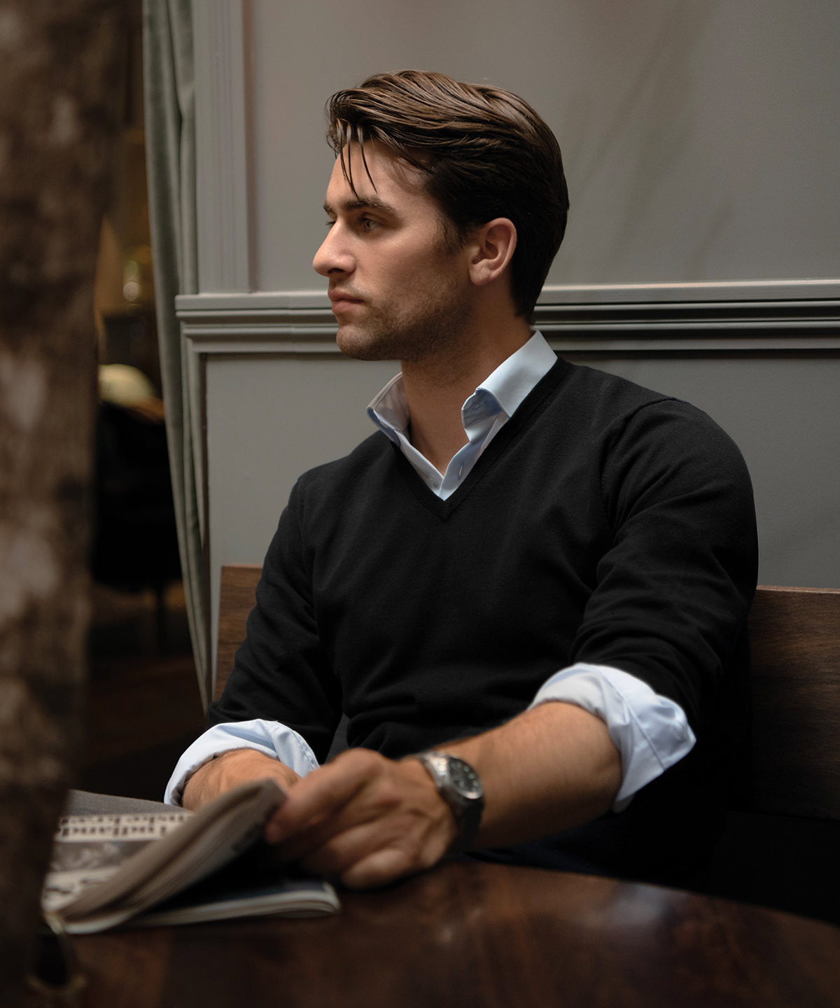 Brighton elegant v-neck knit
